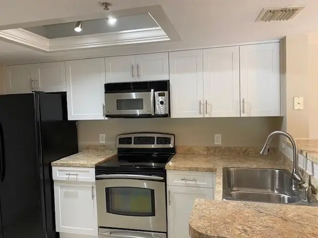 5061 Wiles Road 205, Coconut Creek, FL 33073