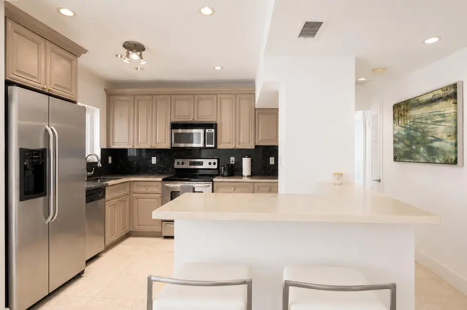 100 Lincoln Road PH14, Miami Beach, FL 33139