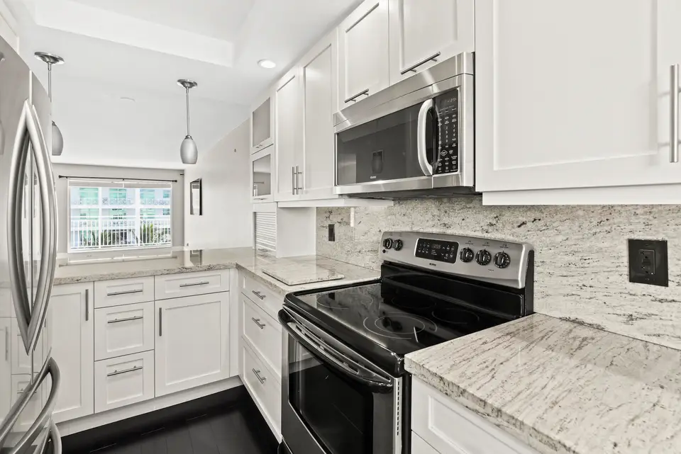 3114 S OCEAN Boulevard 606, Highland Beach, FL 33487