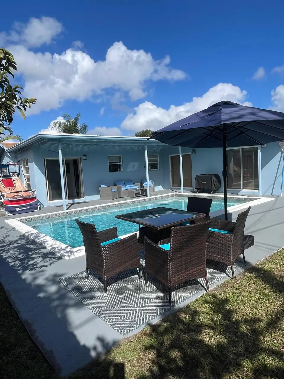 6456 Custer Street, Hollywood, FL 33024