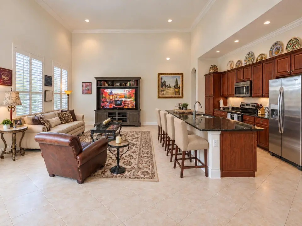 3604 S Dixie Highway 220, West Palm Beach, FL 33405