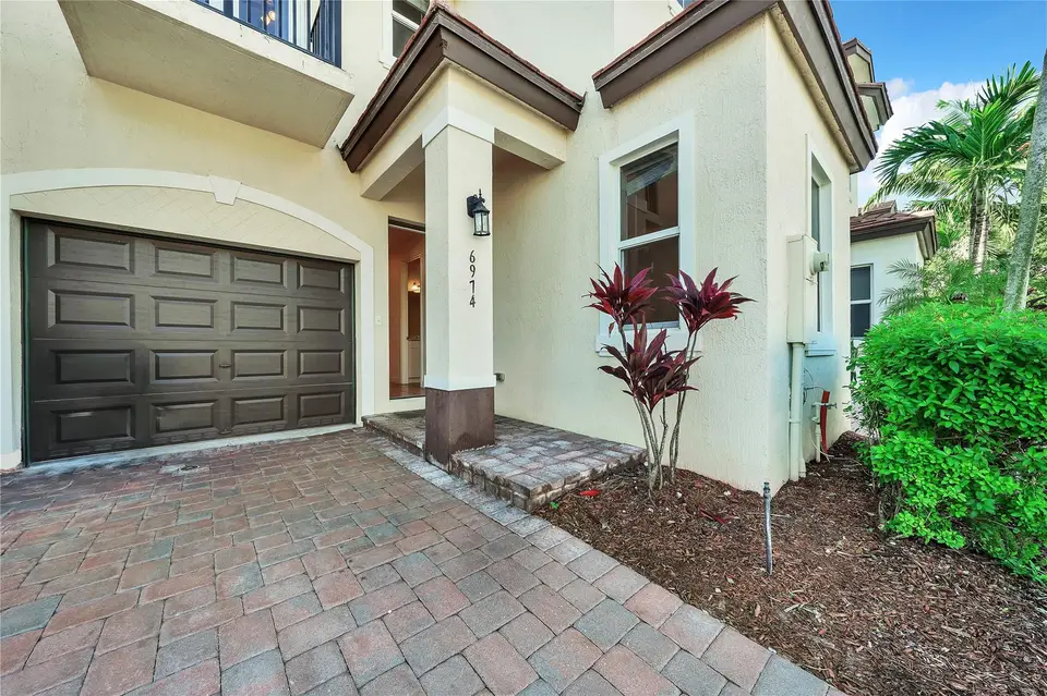 6974 LONG PINE Circle, Coconut Creek, FL 33073