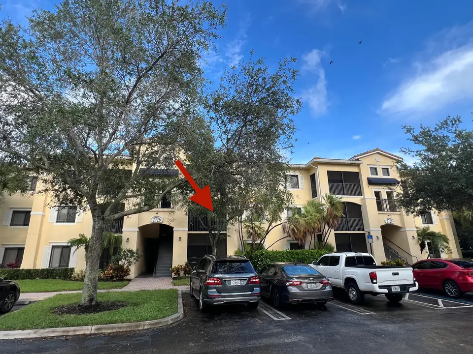 2726 Anzio Court 202, Palm Beach Gardens, FL 33410