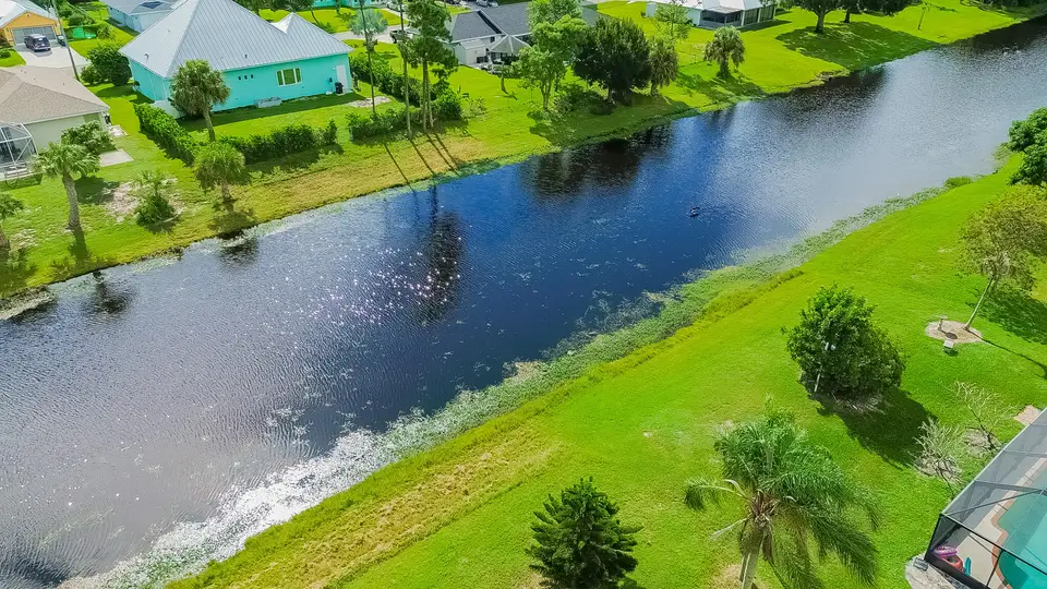 1831 SE Mantua Street, Port St. Lucie, FL 34952