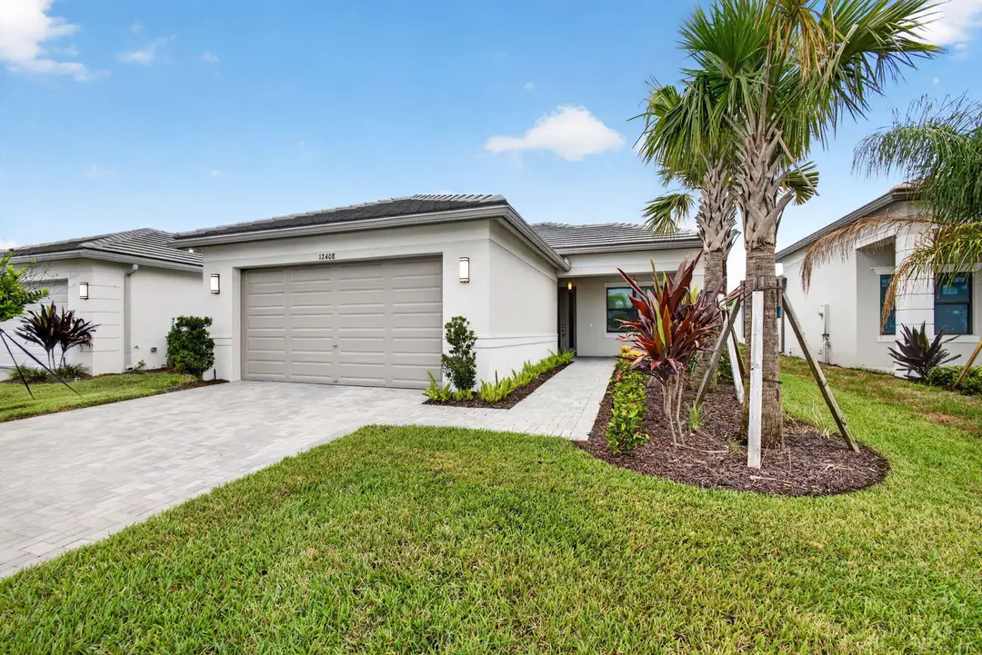 VALENCIA PARC 12408 SW Briny Bay Drive