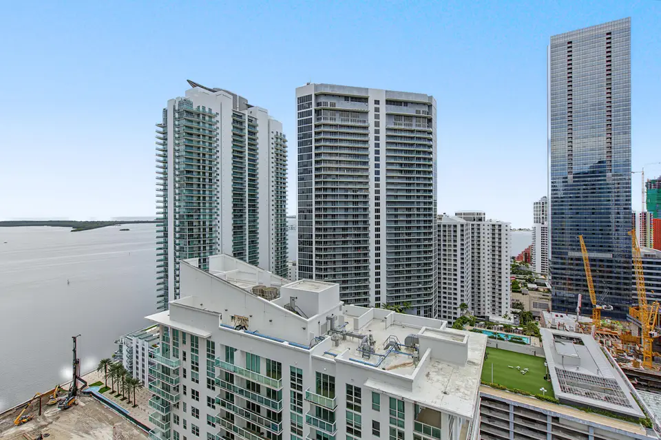 1200 BRICKELL BAY Drive 3419, Miami, FL 33131