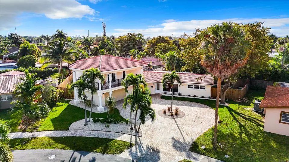 2836 NW 11TH Avenue, Wilton Manors, FL 33311