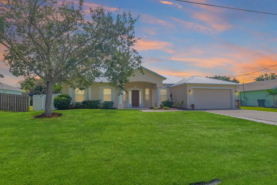 4249 SW Kazan Street, Port St. Lucie, FL 34953