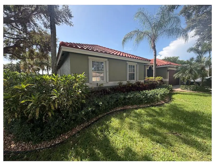 6305 NW 43rd Terrace, Coconut Creek, FL 33073