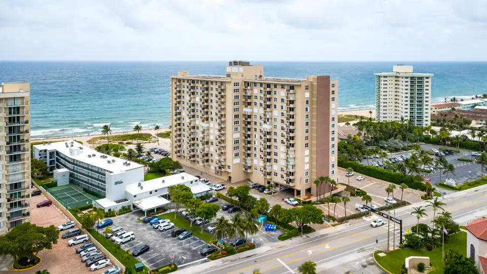 2000 S OCEAN BLVD # Boulevard LF, Lauderdale-By-The-Sea, FL 33062