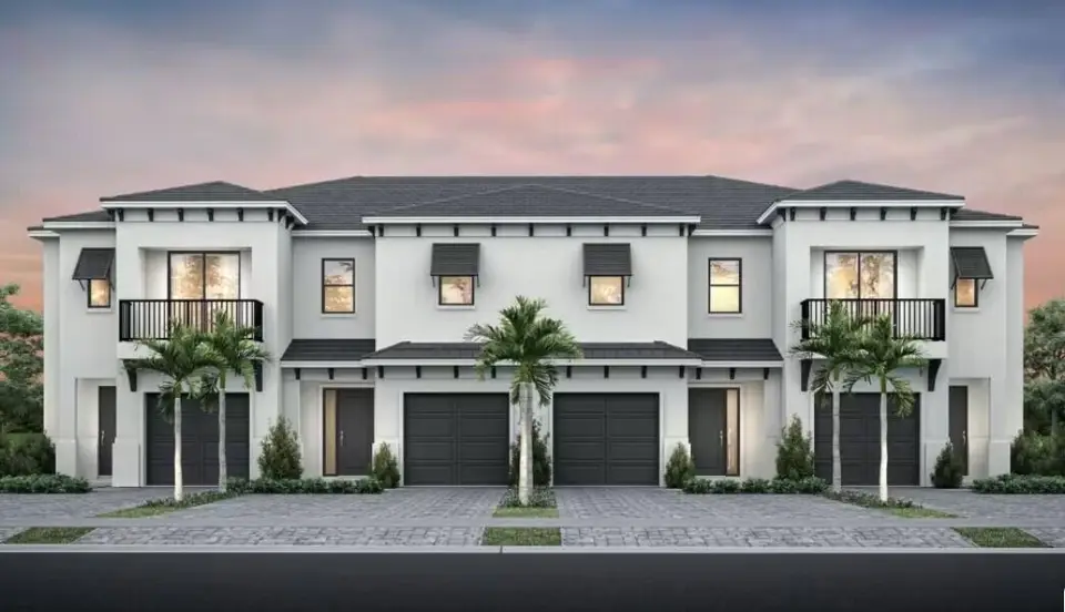 719 Nove Boulevard Banyan 13, Margate, FL 33063