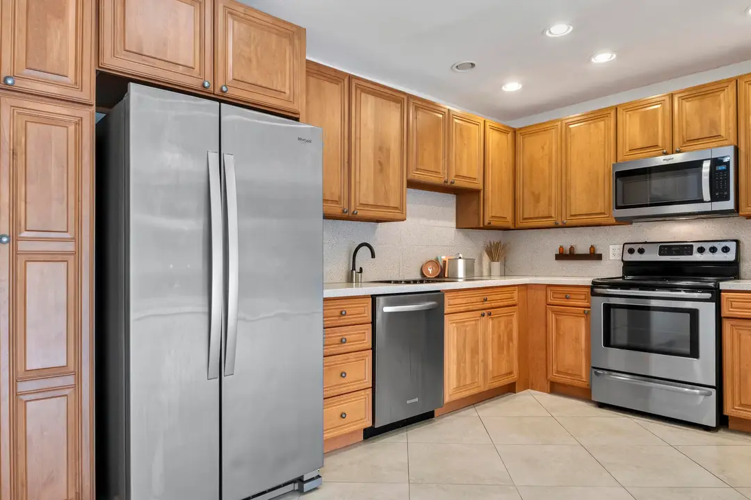 13 Jacaranda Drive 214, Plantation, FL 33324
