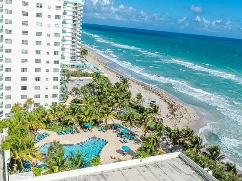 3901 S Ocean Drive 10J, Hollywood, FL 33019
