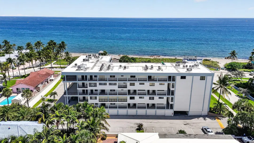665 SE 21st Avenue 102, Deerfield Beach, FL 33441