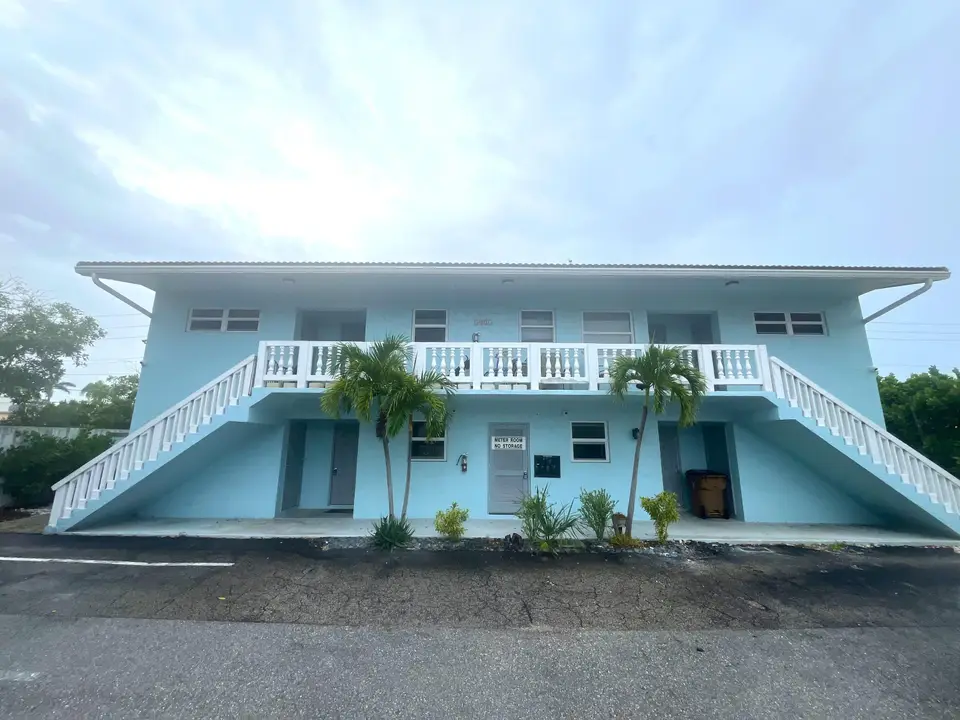 1001 SE 3rd Street 1, Deerfield Beach, FL 33441