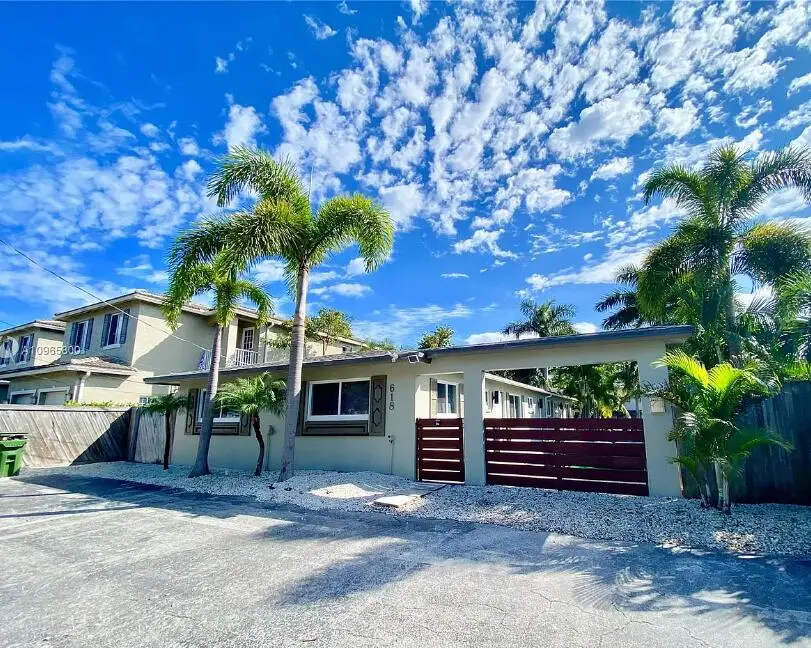 618 NE 20th Street 1, Wilton Manors, FL 33305