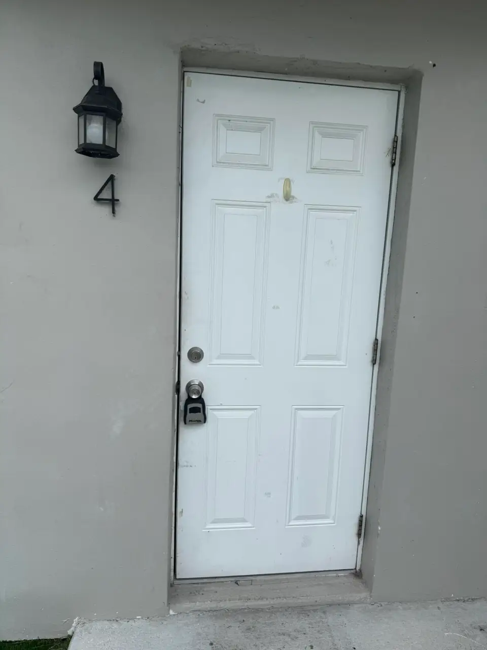 3890 Lakewood Road, Palm Springs, FL 33461