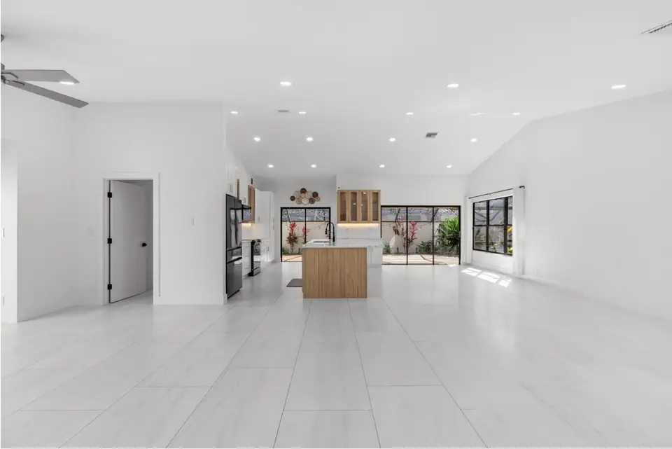 21326 CAMPO ALLEGRO Drive, Boca Raton, FL 33433