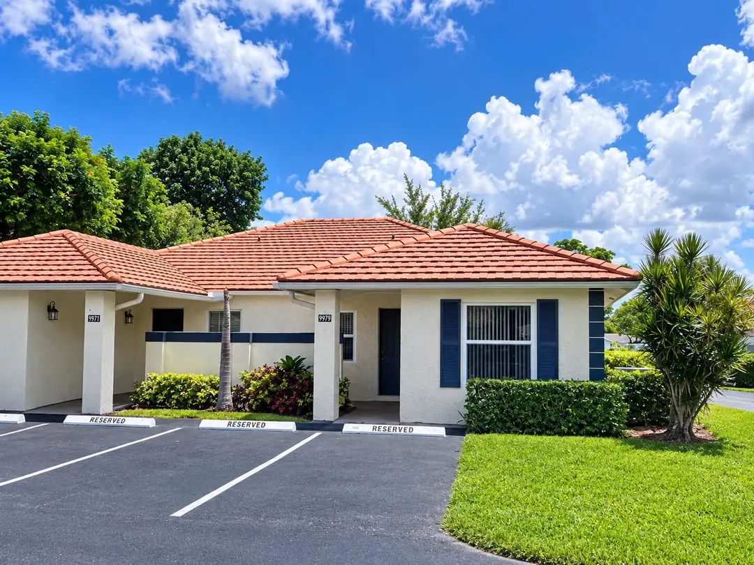 9979 Three Lakes Circle, Boca Raton, FL 33428