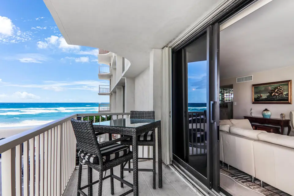 5480 N OCEAN Drive A1D, Singer Island, FL 33404