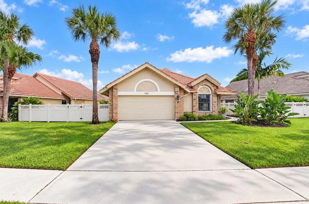 6851 BITTERBUSH Place, Boynton Beach, FL 33472