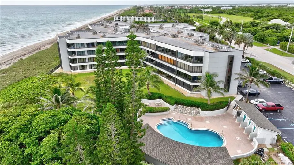 1357 NE OCEAN Boulevard 205, Stuart, FL 34996