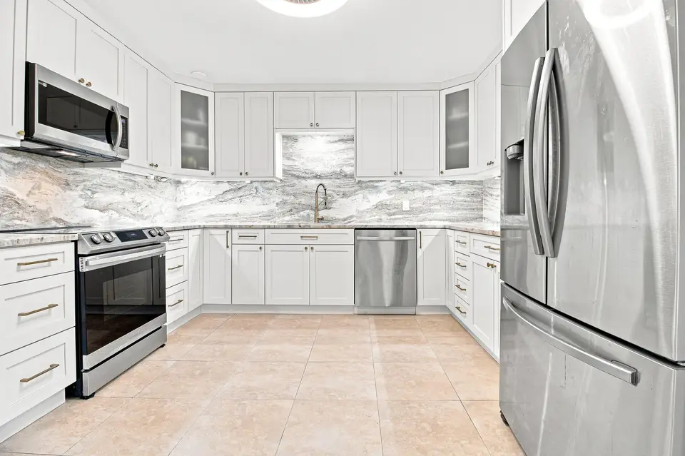 2812 N 46TH Avenue G574, Hollywood, FL 33021