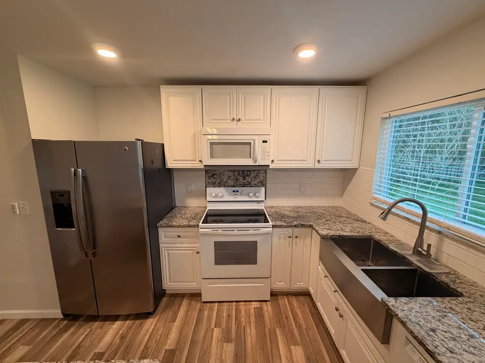 286 SW Kentwood Road, Port St. Lucie, FL 34953