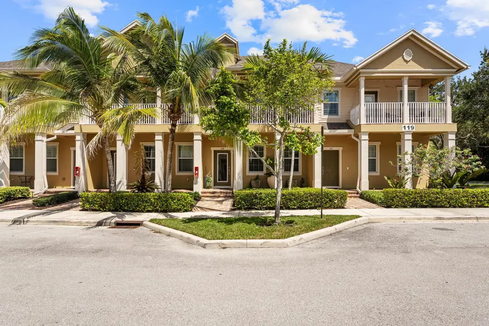 119 BLACK IRONWOOD Road 104, Jupiter, FL 33458
