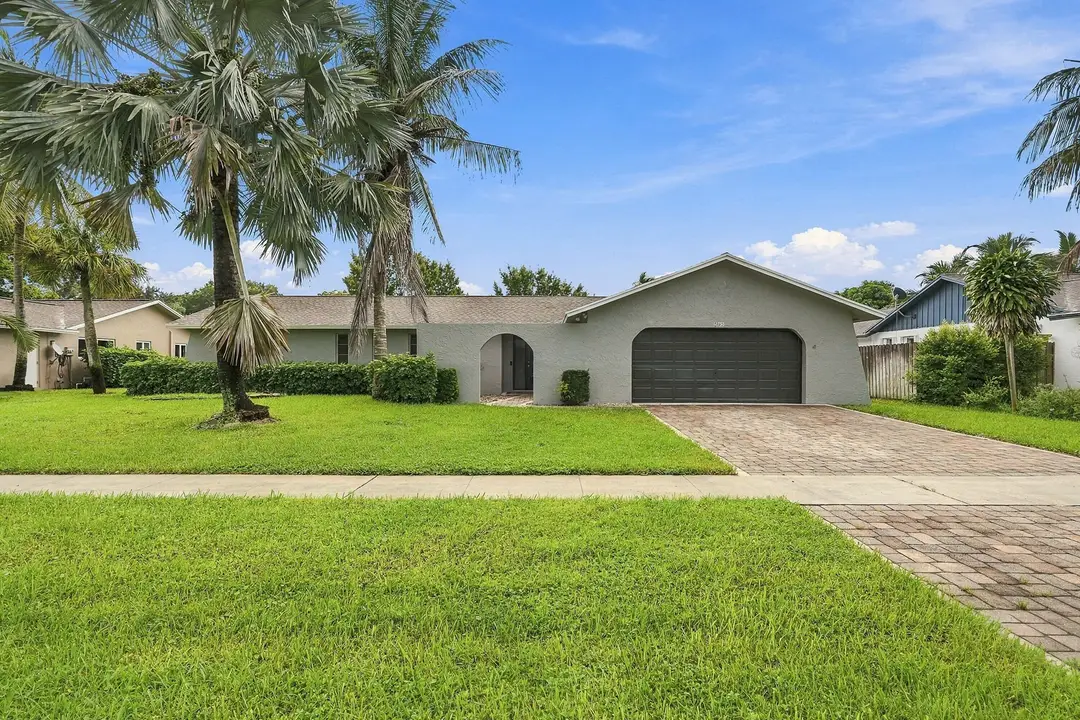 12758 Guilford Circle, Wellington, FL 33414