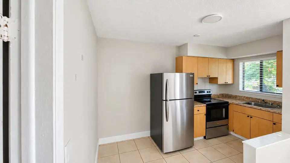 435 NW 41st Street 2, Oakland Park, FL 33309