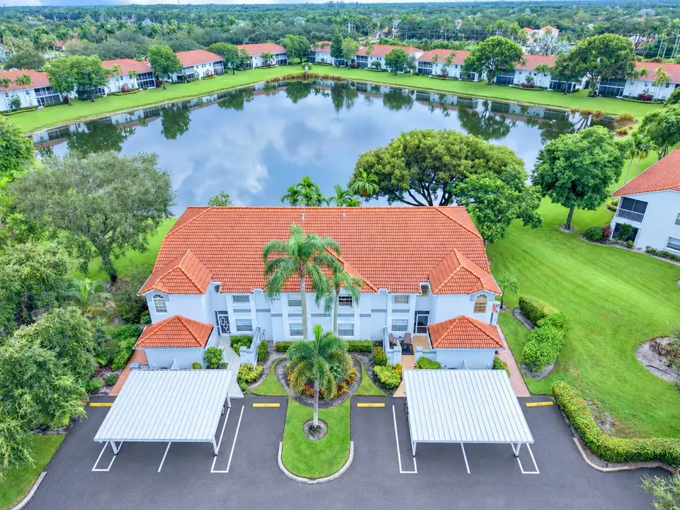 7881 WHISPERING PALMS Drive 202, Boynton Beach, FL 33437