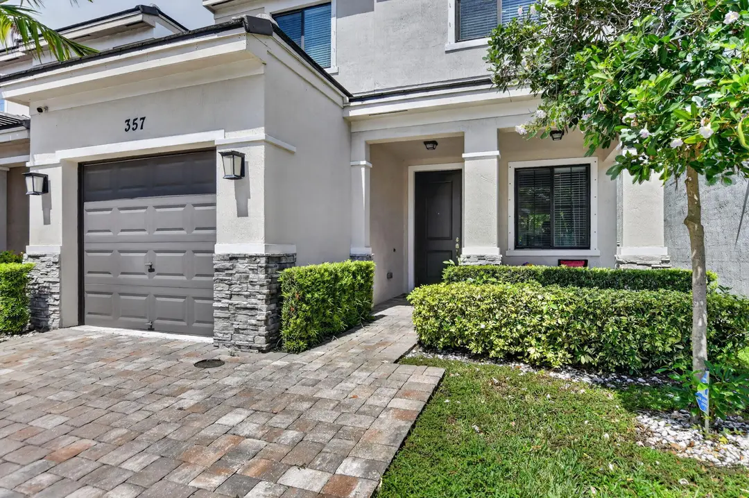 357 NW 36th Avenue, Pompano Beach, FL 33069
