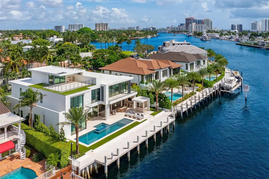 68 ISLA BAHIA Drive, Fort Lauderdale, FL 33316