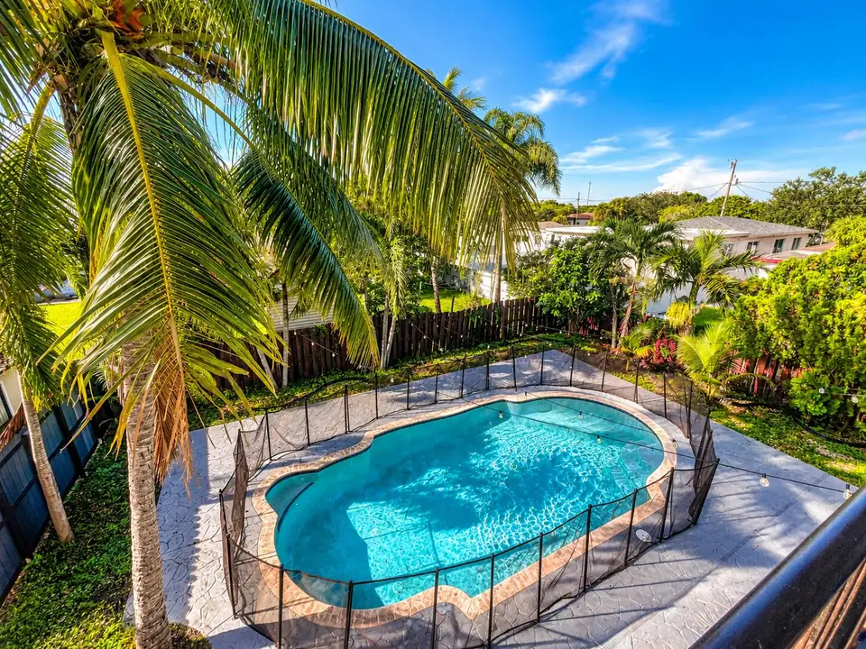 4680 SW 19TH Street, West Park, FL 33023