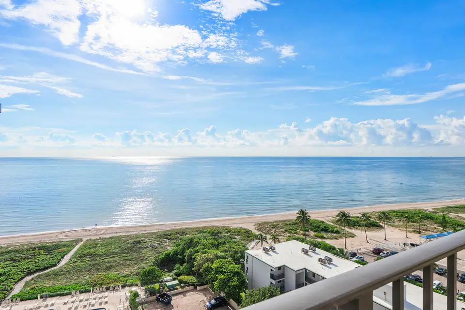 1900 S OCEAN Boulevard 14T, Lauderdale-By-The-Sea, FL 33062