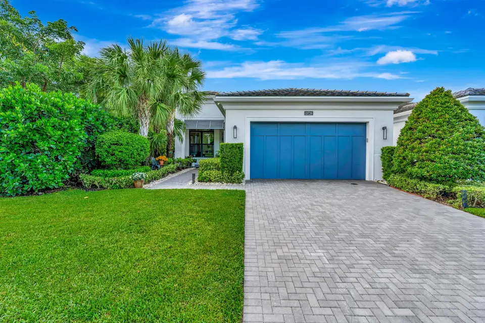 13726 Artisan Circle, Palm Beach Gardens, FL 33418