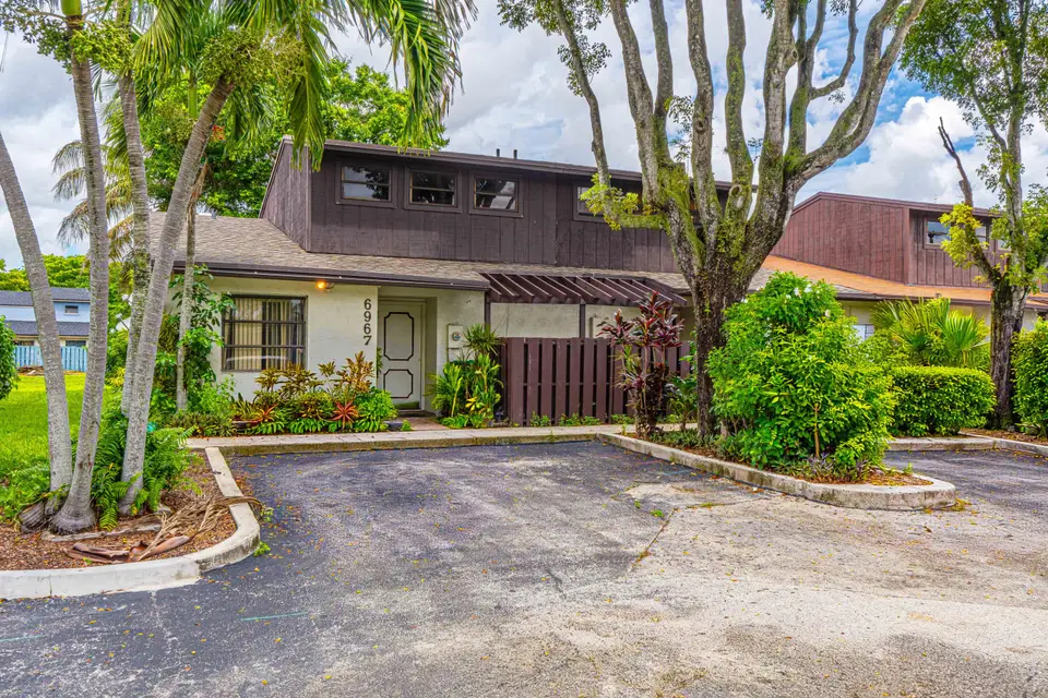 6967 SW 40TH Street 5-R, Miramar, FL 33023