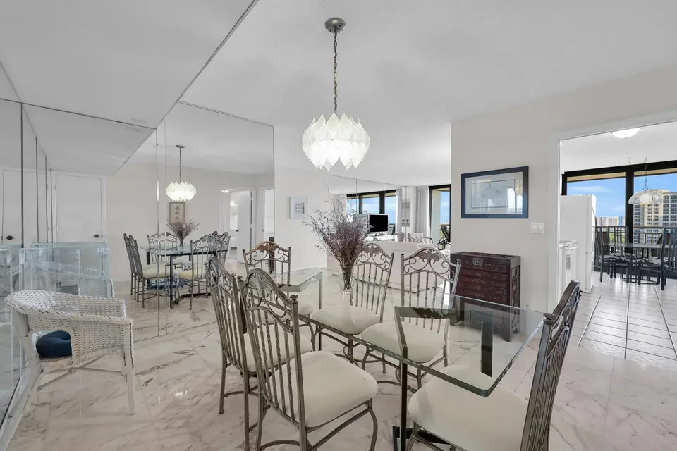 3400 N OCEAN Avenue 1605, Singer Island, FL 33404