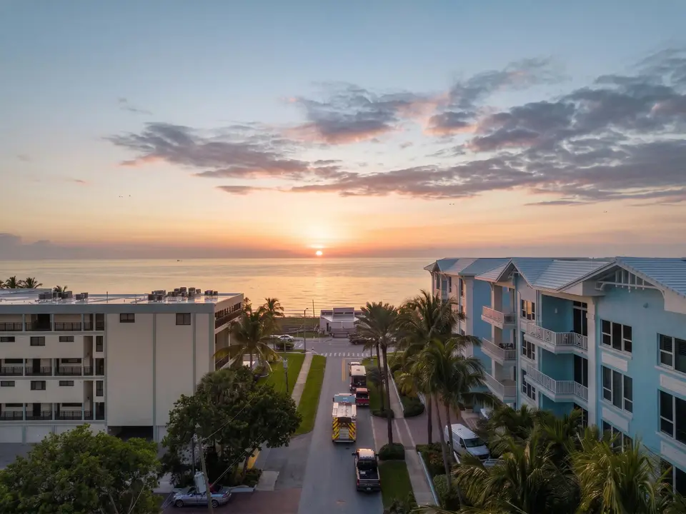 701 SE 21ST Avenue 302, Deerfield Beach, FL 33441