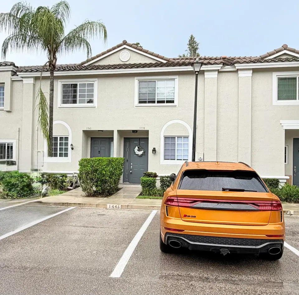 5738 NW 48TH Avenue, Coconut Creek, FL 33073