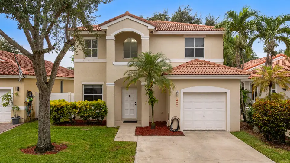 15266 SW 49TH Street, Davie, FL 33331