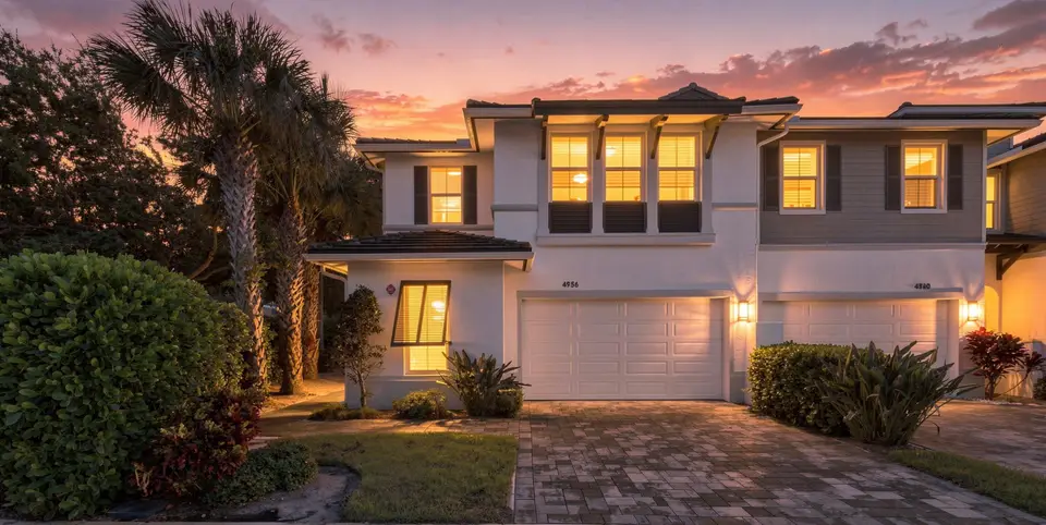 4956 Borland Lane, Palm Beach Gardens, FL 33418