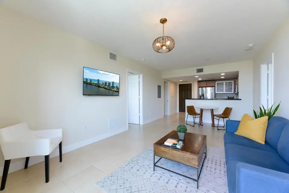 610 Clematis Street 406, West Palm Beach, FL 33401