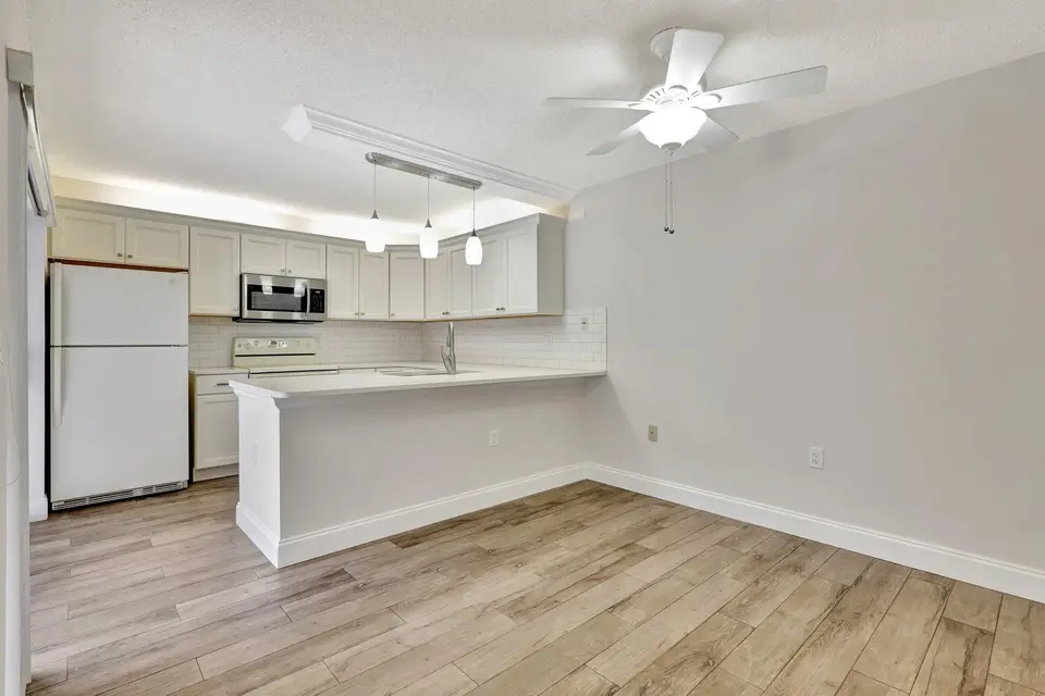 7118 71ST Way, West Palm Beach, FL 33407