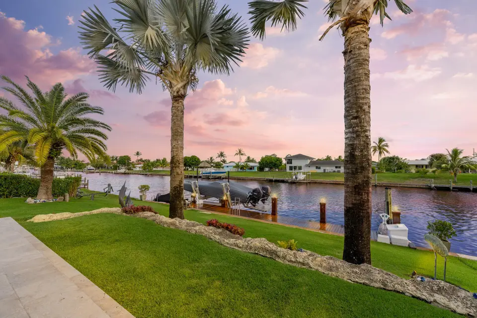206 Arlington Road, West Palm Beach, FL 33405
