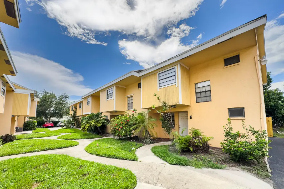4330 Lilac Street K, Palm Beach Gardens, FL 33410