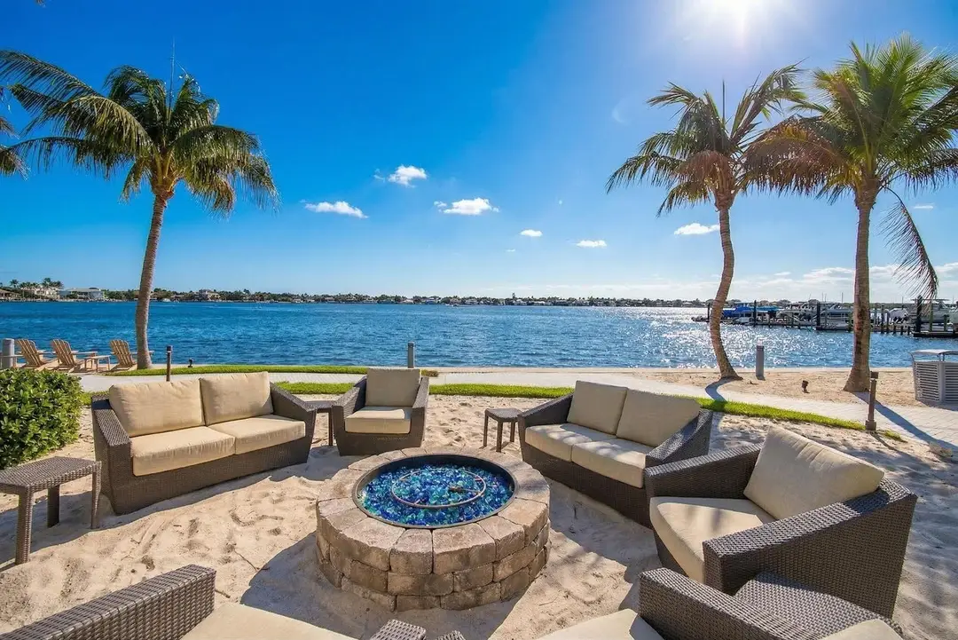 1 Water Club Way 1904, North Palm Beach, FL 33408