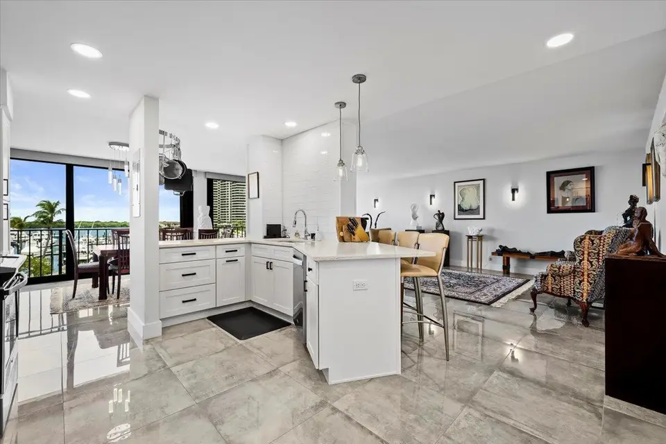 120 Lakeshore Drive 4360, North Palm Beach, FL 33408