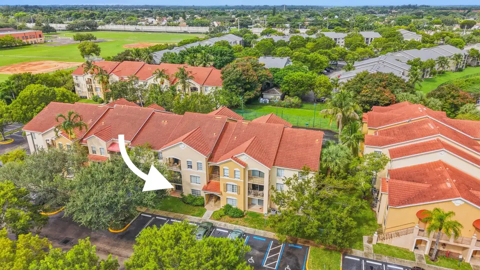 4041 SAN MARINO Boulevard 105, West Palm Beach, FL 33409